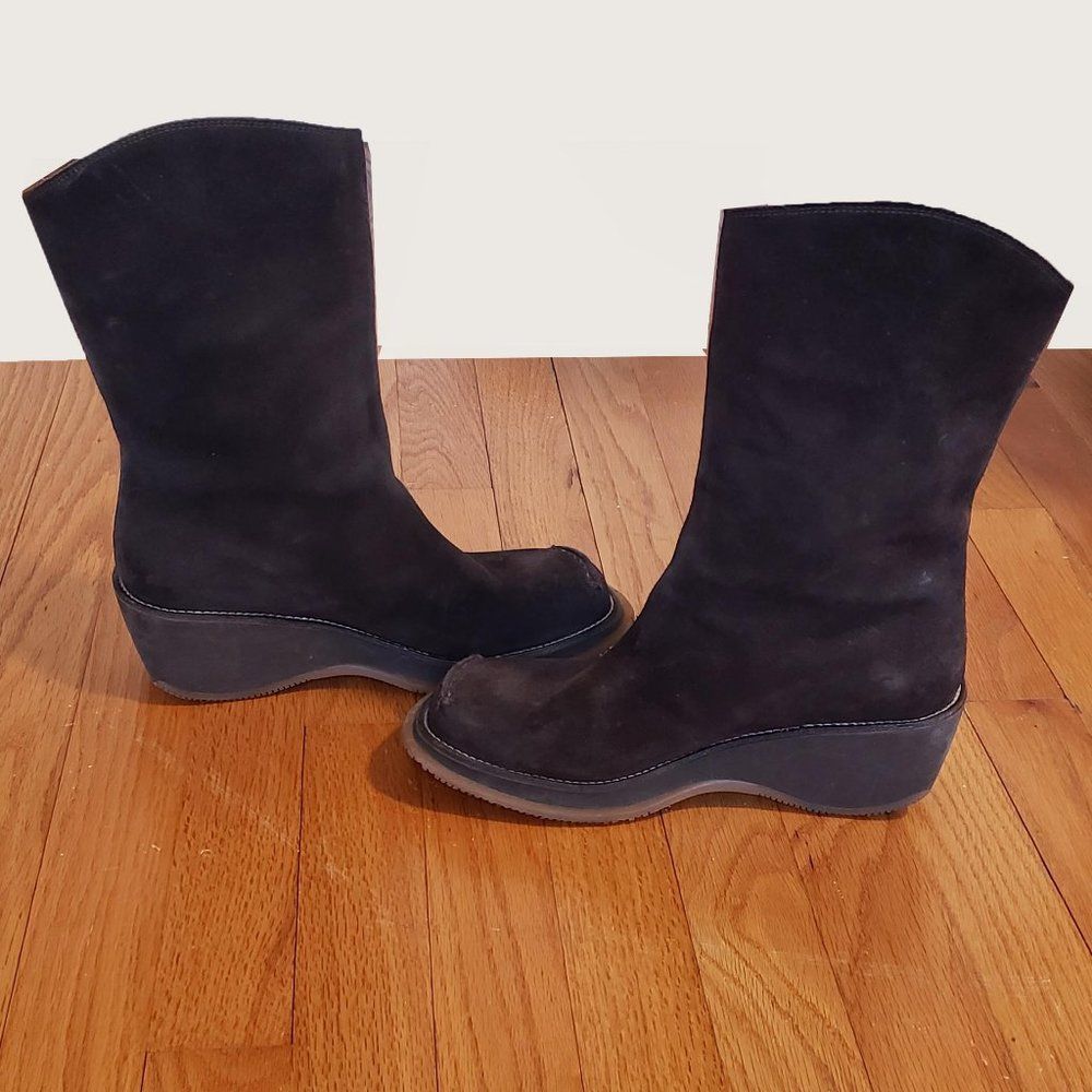 Hogan Suede Boots View 3